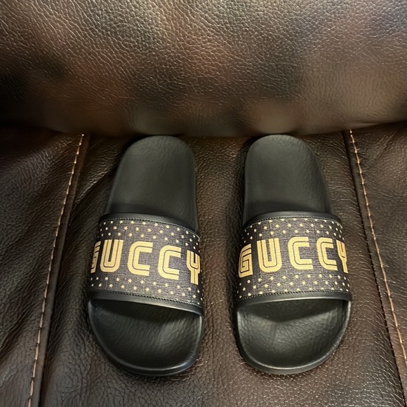 FINAL DROP / SALE!! Gucci Guccy limited edition leather logo sandals slides NWB - Picture 2 of 10